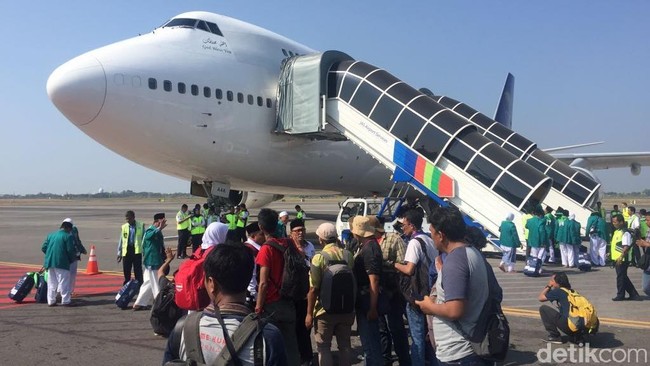 Biaya Layanan Navigasi Naik, Berimbas ke Harga Tiket Pesawat?