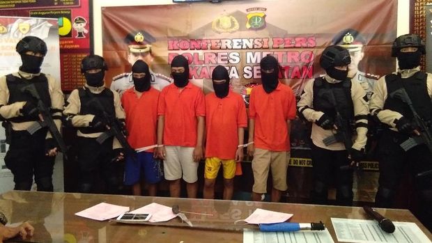Komplotan begal dibekuk polisi