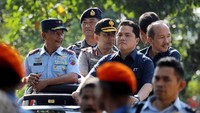 Turut hadir dalam acara tersebut ketua INASGOC Erick Thohir untuk melihat dan menyambut langsung api obor Asian Games tersebut. Foto: dok. INASGOC