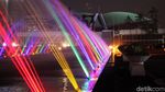Air Mancur Warna-warni Percantik Gedung DPR