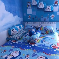 Kamar tidur serba Doraemon. Cute! Foto: Instagram/@reghinakarwur
