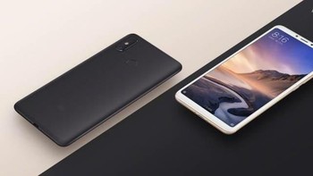 Selain warna rose gold, hitam juga menjadi pilihan dari Mi Max 3. Foto: MySmartPrice