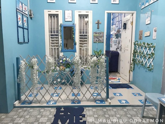 Dari profil di akun Instagram-nya, tertulis Reghina Karwur merupakan anggota Doraemoners Indonesia, komunitas pencinta Doraemon. Foto: Instagram/@reghinakarwur