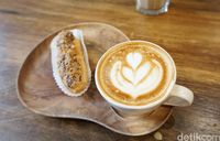 Cyclo Coffee: Menikmati Cappuccino Creamy di Coffee Shop Instagramable