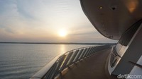 Traveler yang mau melihat sunset di dek belakang, ini salah satu spotnya (Shinta/detikTravel)