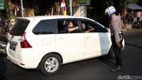 Masih banyak pengendara yang belum mengetahui soal uji coba ganjil-genap.