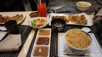 Sajian makanannya pun lengkap, mulai dari appetizer, main course sampai dessert (Shinta/detikTravel)