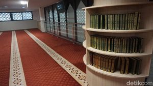 Foto: Masjid Modern di Orchard Road Singapura