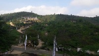 Sejumlah fasilitas yang dapat menjadi daya tarik bagi pengunjung untuk datang ke Desa Wisata Migas seperti eksoktika sumur tua, Museum Penambangan Minyak Tradisional, jeep adventure, mountain bike, fun bike, downhill, trail adventure, bumi perkemahan dan outbond complex, serta photography shot. Eduardo Simorangkir/detikcom.