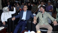 Project Bhinneka ini diharapkan dapat menjadi wadah bagi anak muda untuk terus berkarya dan menuangkan ide-ide kreatif mereka sesuai dengan bakat masing-masing.