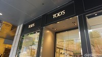 Berbagai butik ternama dunia bisa ditemukan di Orchard Road. Koleksinya juga update dan lengkap (Shinta/detikTravel)