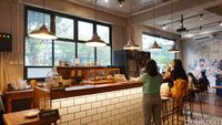 Cyclo Coffee: Menikmati Cappuccino Creamy di Coffee Shop Instagramable