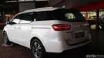 MPV Diesel Kia Muat 11 Orang