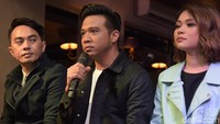 Di dalam Kering Air Mataku menurut Roby suara Regina sangat khas saat membawakan lagu tersebut. Foto: Pool/Noel/detikHOT