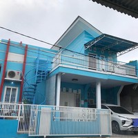 Akun Instagram bernama @reghinakarwur menarik perhatian netizen dengan foto-foto rumah uniknya. Menjadi fans berat Doraemon, Reghina pun menghias rumahnya dengan pernak-pernik bergambar tokoh komik paling legendaris itu. Foto: Instagram/@reghinakarwur
