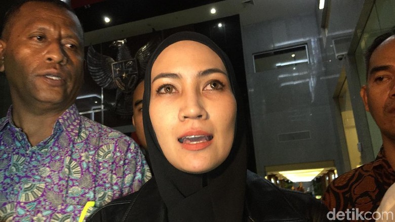 KPK Kembali Panggil Steffy Burase Terkait Suap Gubernur Aceh KPK Kembali Panggil Steffy Burase Terkait Suap Gubernur Aceh
