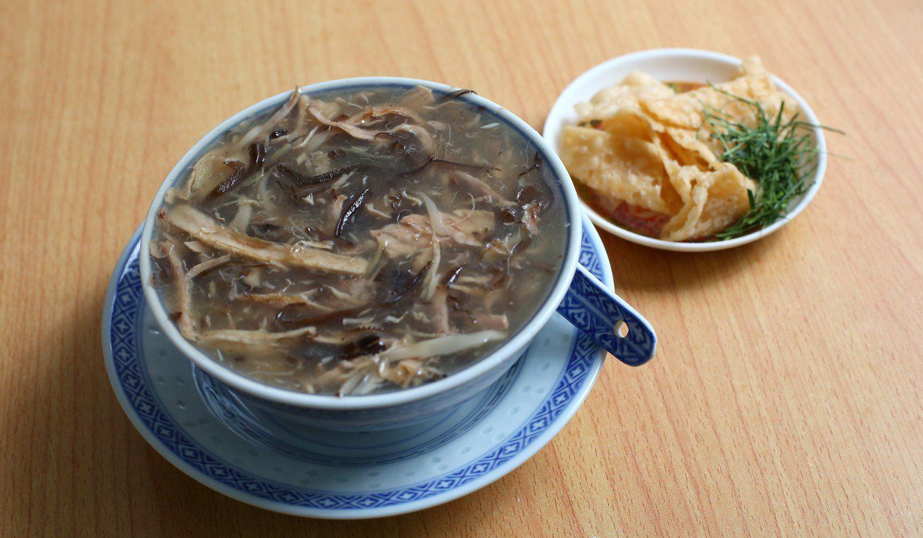 Restoran sup ular di hongkong