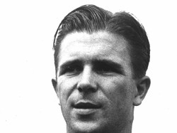 5. Ferenc Puskas (Hungaria) - 729 gol. Foto: Allsport Hulton/Archive