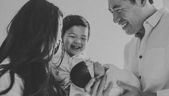 Dari hasil pernikahan tersebut mereka dikarunia dua anak. (Foto: Instagram)