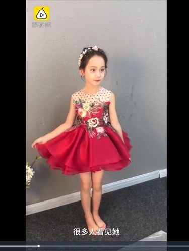 Model 7 Tahun Ini Buat Netizen Takjub karena Raup Rp 2,1 Juta Perjam