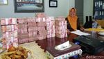 Penampakan Uang Cash Rp 4,2 Miliar dari Koruptor RSUD di Sumut