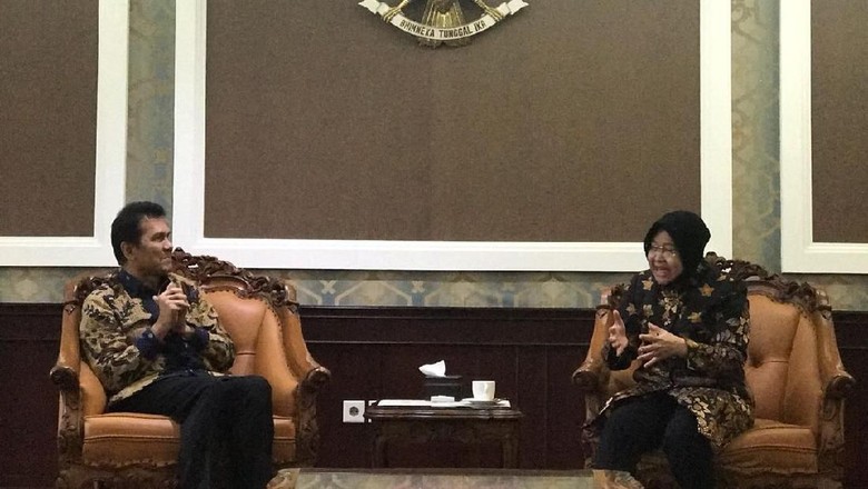 Risma Klaim Angka Kemiskinan Surabaya Turun Drastis Risma Klaim Angka Kemiskinan Surabaya Turun Drastis