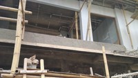 Rumah 10 M Nikita Mirzani dan Dipo Latief yang tengah dibangun berada di kawasan Petukangan, Ciledug, Jakarta Selatan. 