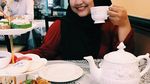 Mengintip Gaya Ngeteh Nurul Shamsul, Gadis Berhijab Pertama di Miss Universe New Zealand