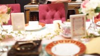 Mischa yang dikabarkan dekat dengan pesinetron cantik Jessica Mila ini sering pamer foto kulineran. Ini momennya saat mau makan malam romantis bareng pujaan hati. Foto: instagram @mischach