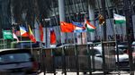 Ini Bendera Peserta Asian Games yang Diikat Bambu