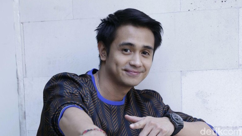 Rangkaian Acara Pernikahan Beda Agama Ajun Perwira dengan Janda 3 Anak Rangkaian Acara Pernikahan Beda Agama Ajun Perwira dengan Janda 3 Anak