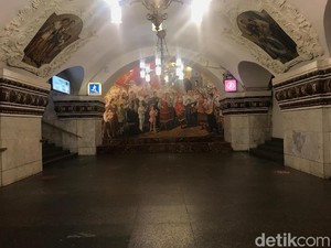 Metro, Keindahan Tersembunyi di Bawah Tanah Moskow