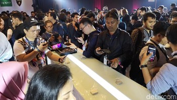 Puluhan media dan fans oppo termasuk detikINET menjajal perangkat terbaru Oppo ini. (Foto: detikINET/Muhammad Alif Goenawan)