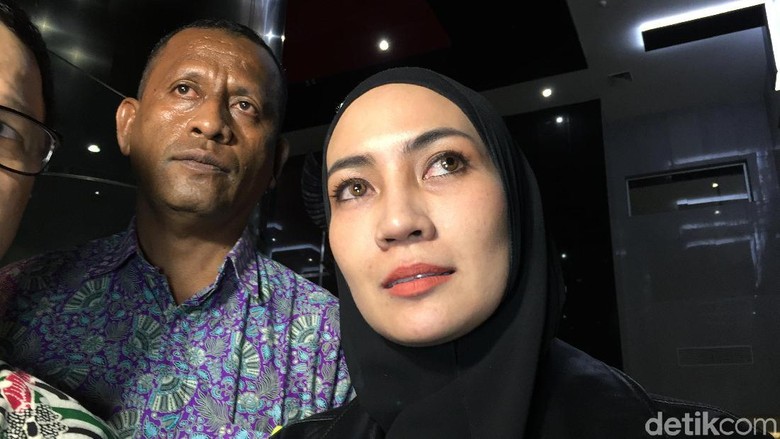 Peran Steffy Burase di Kasus Gubernur Aceh Mulai Tersingkap Peran Steffy Burase di Kasus Gubernur Aceh Mulai Tersingkap
