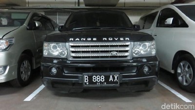 Garasi Mobil dan Motor Koruptor