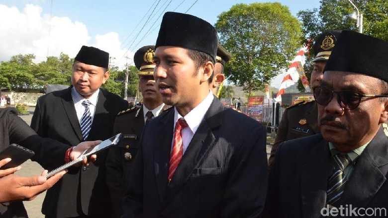 Emil Tak Akan Hadiri Penetapan Calon Terpilih, Ini Sebabnya Emil Tak Akan Hadiri Penetapan Calon Terpilih, Ini Sebabnya