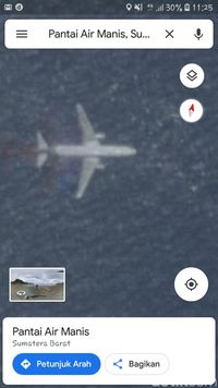 Ada Pesawat Tenggelam Misterius Di Google Maps Ini Kata