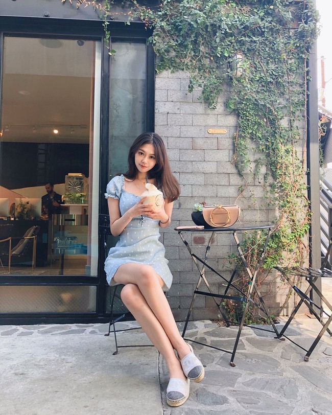 Bagaimana menurutmu dengan penampilan Cindy ini?  Foto: Instagram