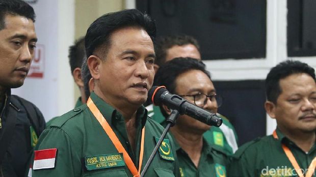 Yusril Ihza Mahendra / 