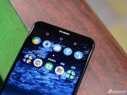 Penampakan Nokia X5 yang Lumayan Menggoda