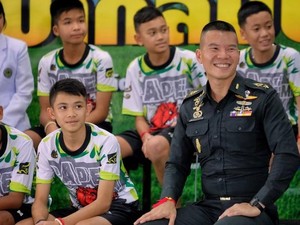 Media Dibatasi Bertanya ke 12 Remaja Thailand, Ini Alasannya