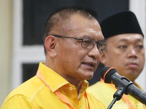 Intip Garasi Lodewijk Freidrich Paulus, Calon Wakil Ketua DPR Pengganti Azis Syamsuddin