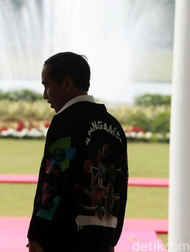 Jaket Asian Games Jokowi