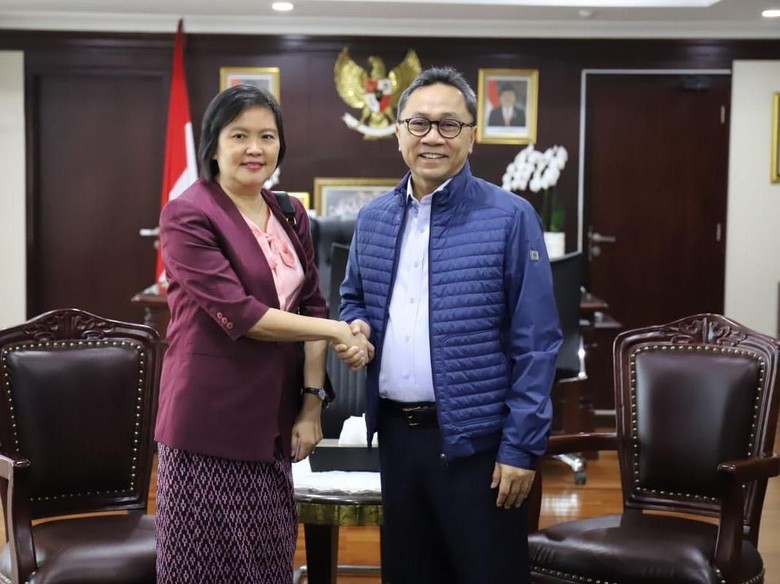 Bertemu Dubes Myanmar, Ketua MPR Tegaskan Sikap RI Bela Rohingya Bertemu Dubes Myanmar, Ketua MPR Tegaskan Sikap RI Bela Rohingya
