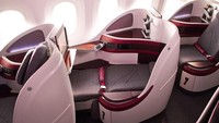 Rute dari Indonesia, Qatar Airways terbang dari dan ke 2 wilayah yakni Jakarta dan Denpasar. Untuk harga dari Jakarta ke Doha, dipatok mulai Rp 27 juta PP (Qatar Airways)