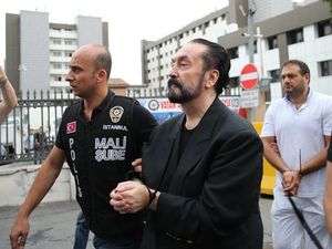 Jaksa Turki Sebut Harun Yahya Mencuci Otak Wanita-wanita Muda
