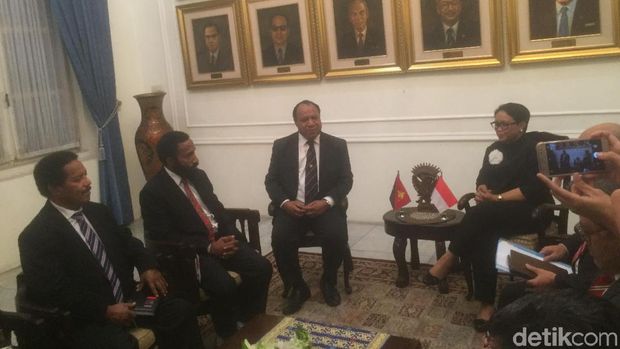 Bertemu Menlu Papua Nugini, Retno Bahas Pembangunan Perbatasan