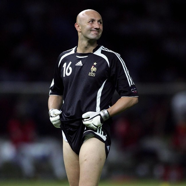 Neuer dan Courtois Bisa Lewati Rekor Shilton dan Barthez di Piala Dunia?