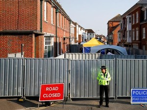 Inggris Identifikasi Pelaku Serangan Novichok ke Mata-mata Rusia
