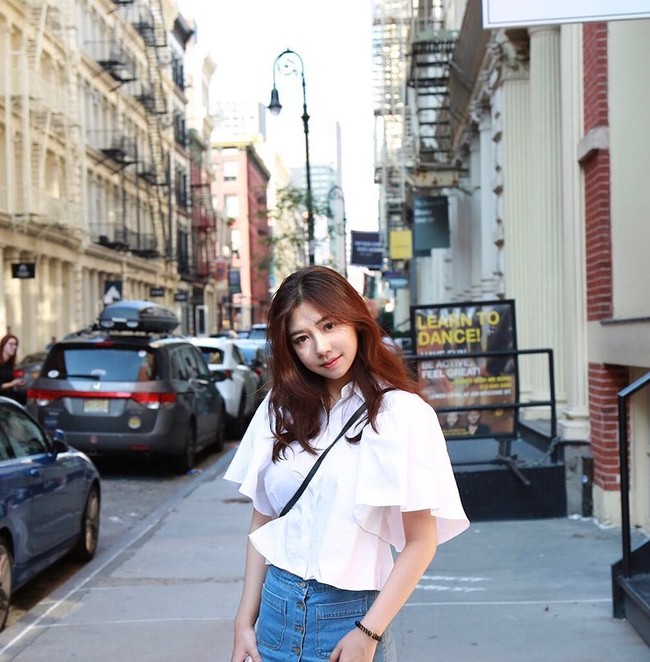 Meskipun sangat suka makan, Cindy mampu mempertahankan tubuhnya agar tetap langsing. Foto: Instagram